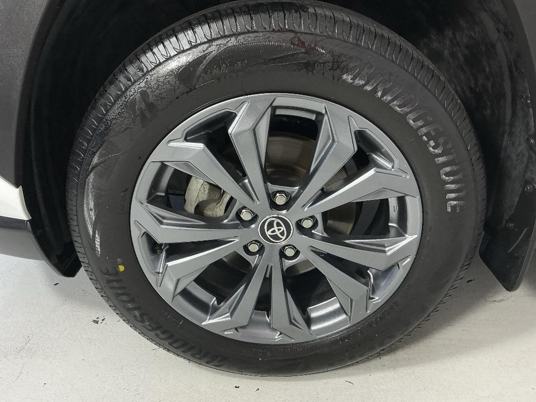 Photo '10' of Toyota Rav4 Photo '10' of Toyota Rav4