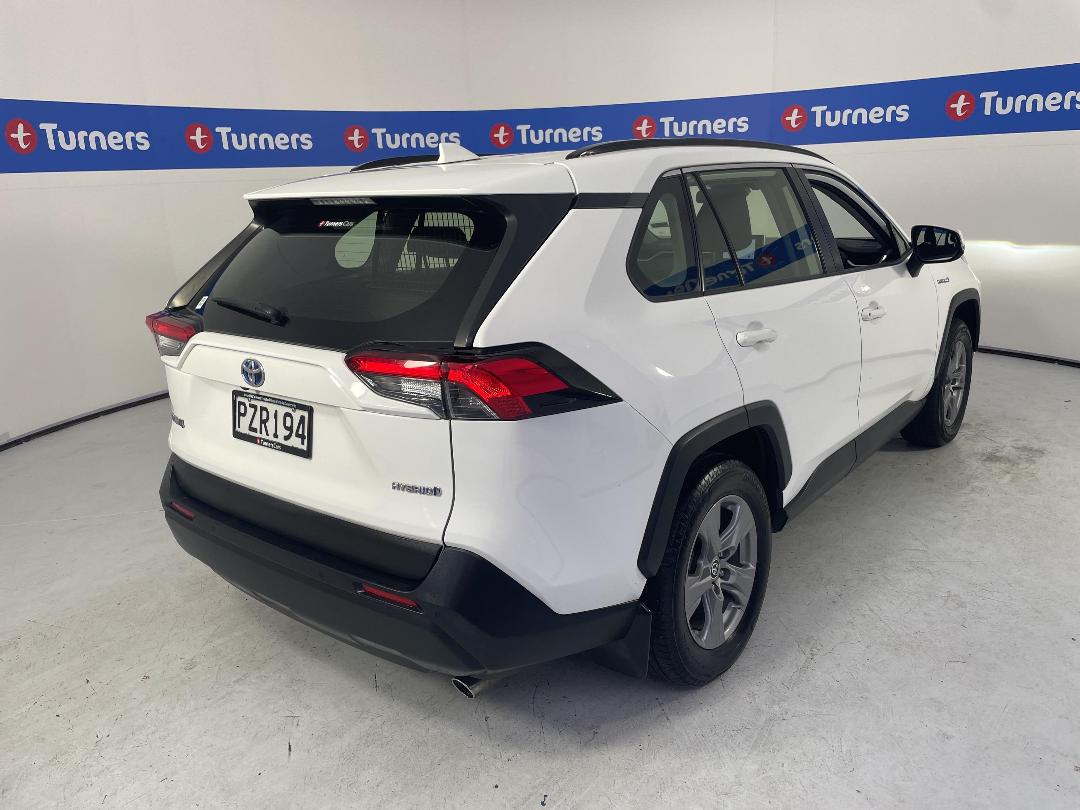 Photo '7' of Toyota Rav4