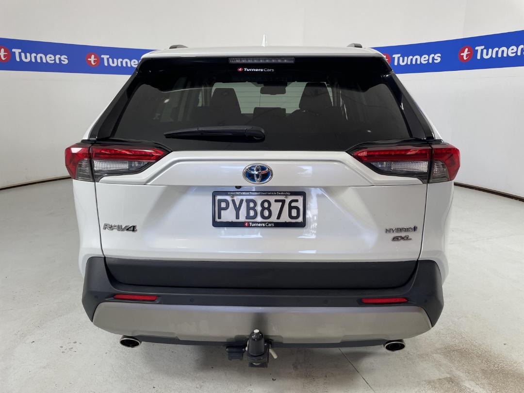 Photo '6' of Toyota Rav4