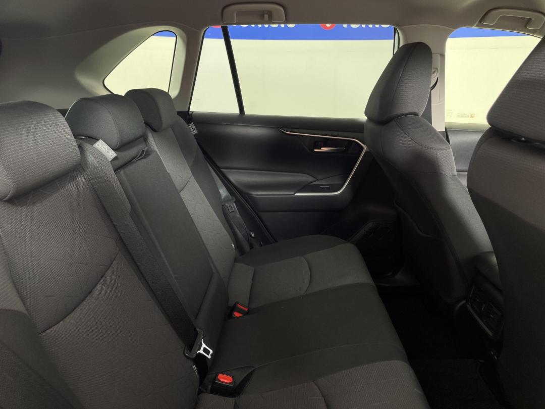 Photo '20' of Toyota Rav4