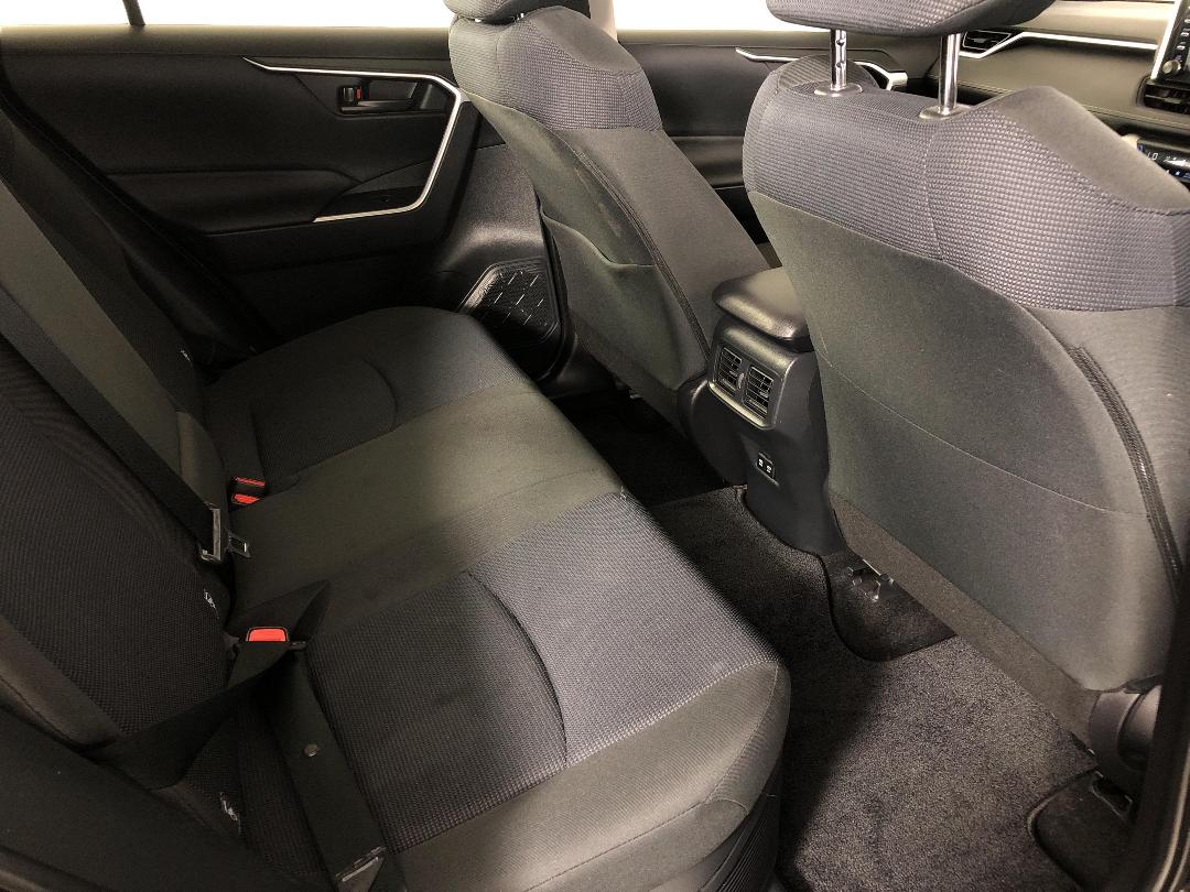 Photo '20' of Toyota Rav4