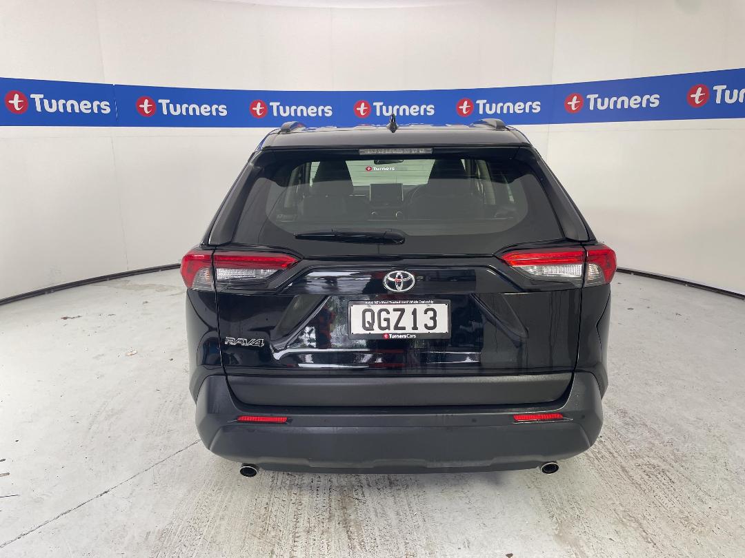 Photo '6' of Toyota Rav4