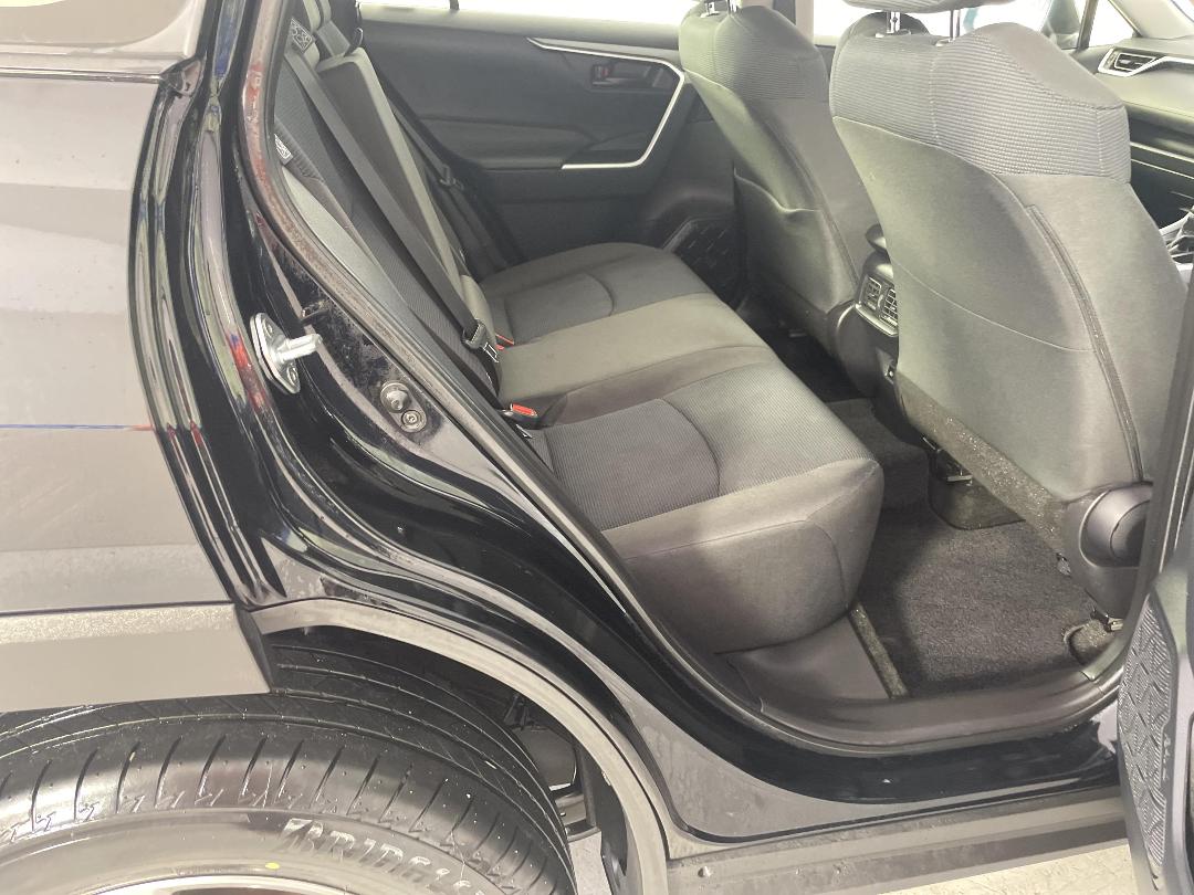 Photo '20' of Toyota Rav4