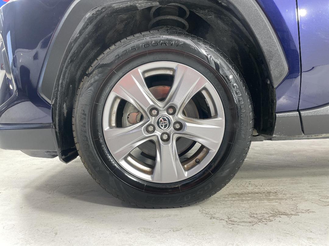 Photo '10' of Toyota Rav4