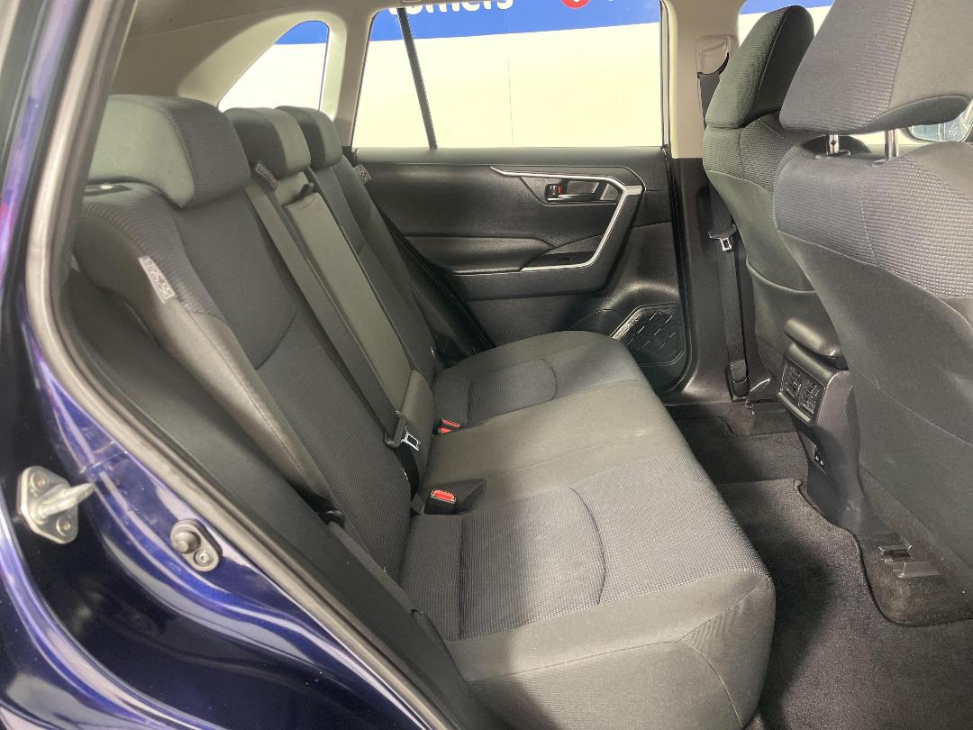 Photo '20' of Toyota Rav4