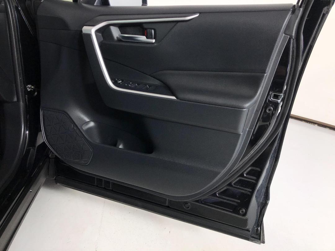 Photo '15' of Toyota Rav4 Photo '15' of Toyota Rav4