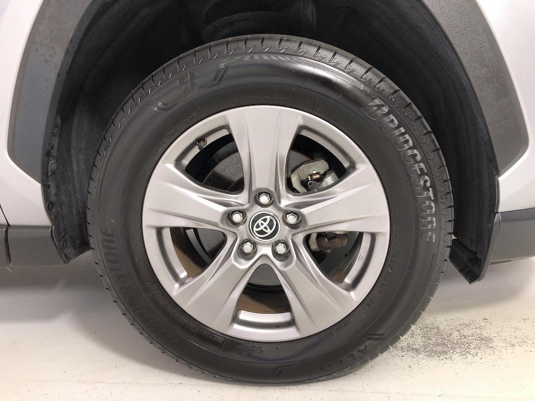 Photo '9' of Toyota Rav4