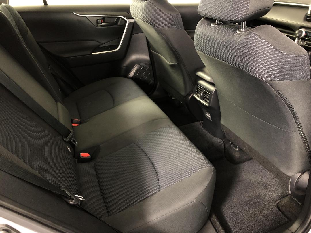 Photo '20' of Toyota Rav4