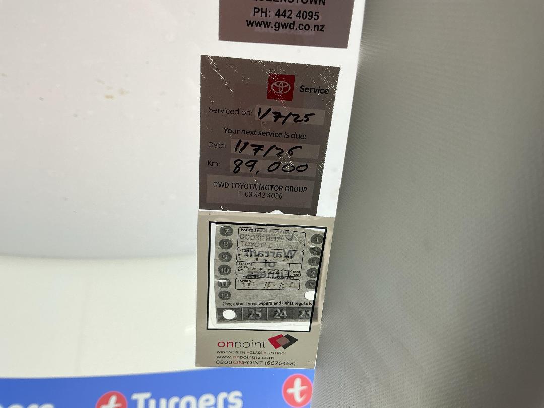 Photo '27' of Toyota Rav4 Photo '27' of Toyota Rav4