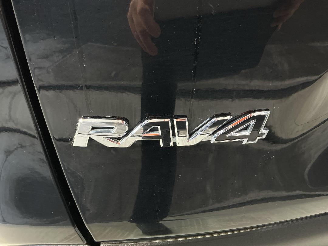 Photo '29' of Toyota Rav4 Photo '29' of Toyota Rav4