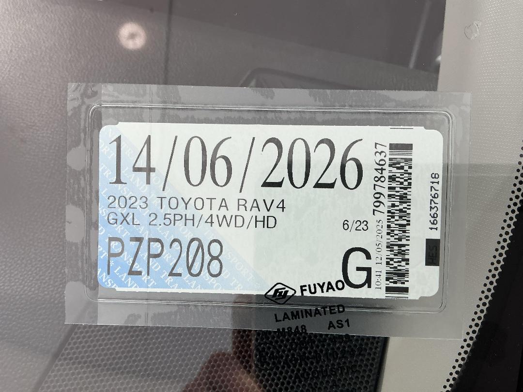 Photo '28' of Toyota Rav4 Photo '28' of Toyota Rav4