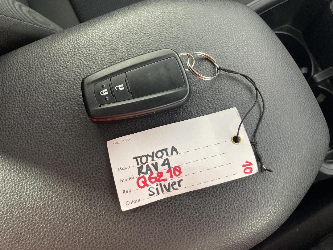 Photo '22' of Toyota Rav4 Photo '22' of Toyota Rav4