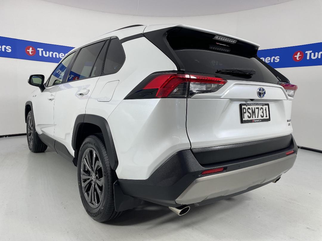 Photo '5' of Toyota Rav4