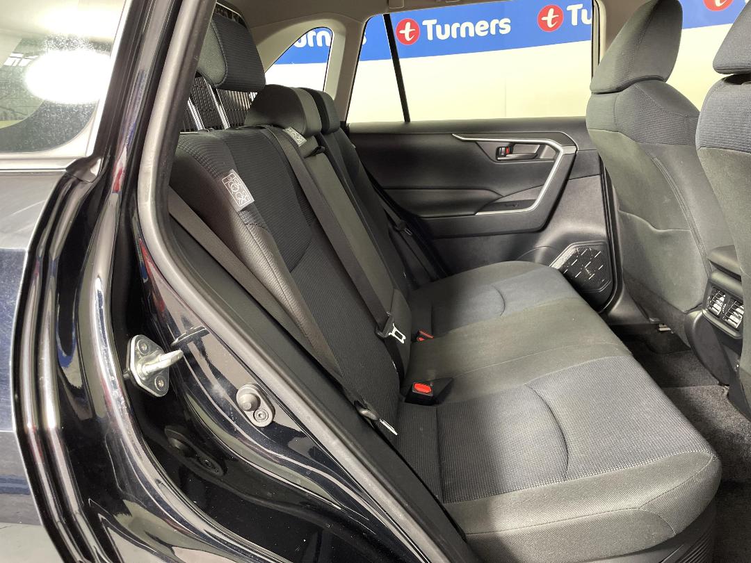 Photo '20' of Toyota Rav4