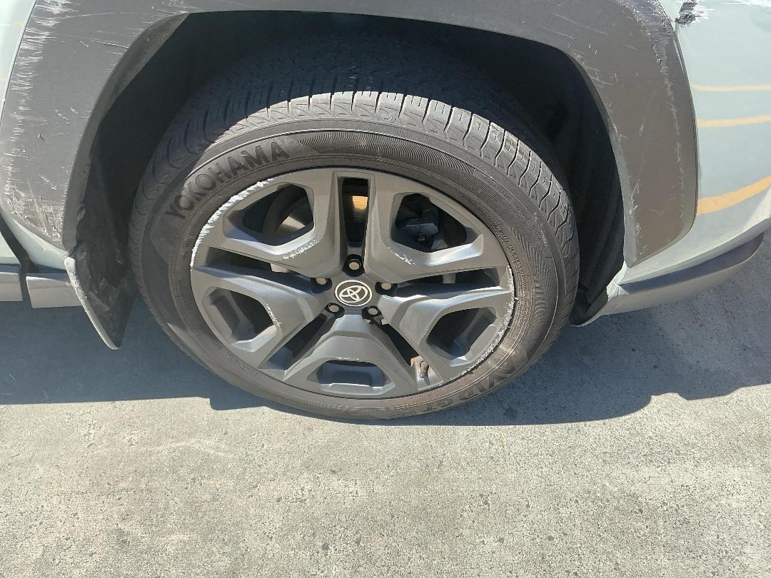 Photo '2' of Toyota Rav4 Adventure Photo '2' of Toyota Rav4 Adventure