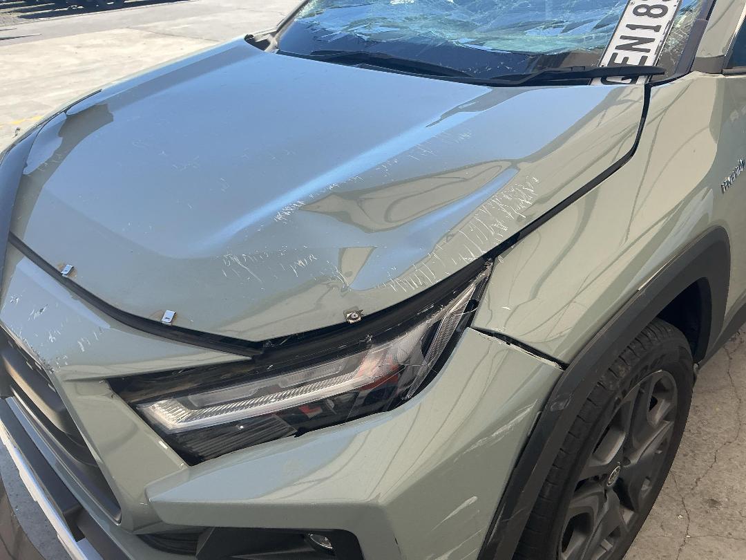 Photo '10' of Toyota Rav4 Adventure Photo '10' of Toyota Rav4 Adventure