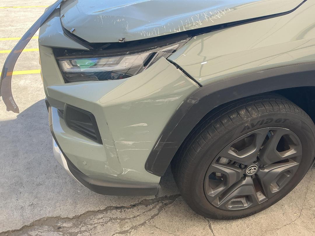 Photo '12' of Toyota Rav4 Adventure Photo '12' of Toyota Rav4 Adventure