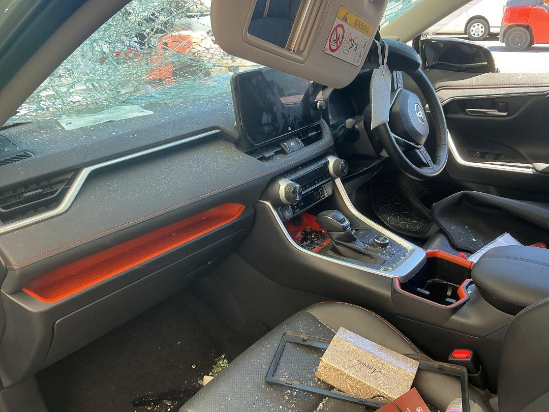 Photo '27' of Toyota Rav4 Adventure Photo '27' of Toyota Rav4 Adventure