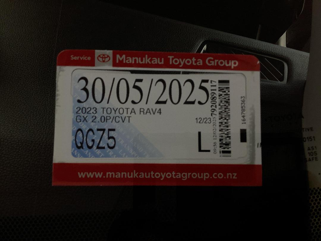 Photo '24' of Toyota Rav4 Photo '24' of Toyota Rav4