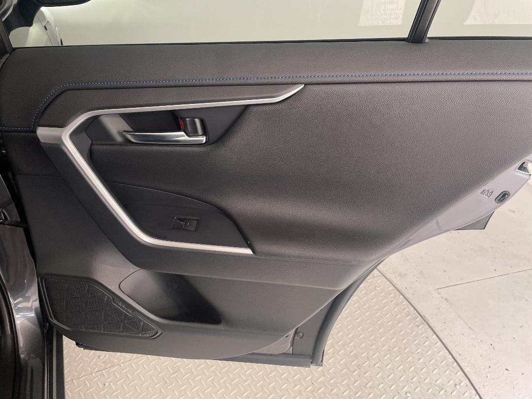 Photo '19' of Toyota Rav4 Photo '19' of Toyota Rav4