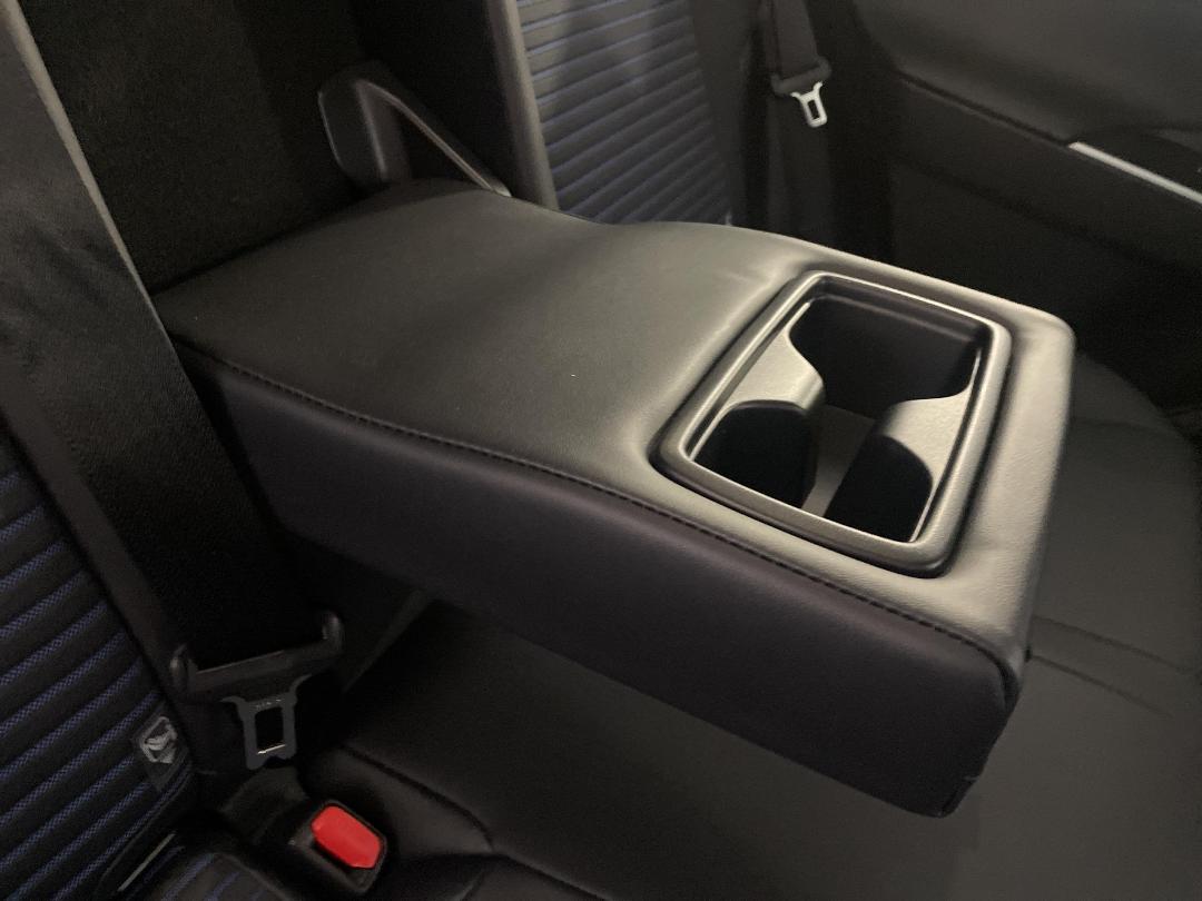 Photo '23' of Toyota Rav4 Photo '23' of Toyota Rav4