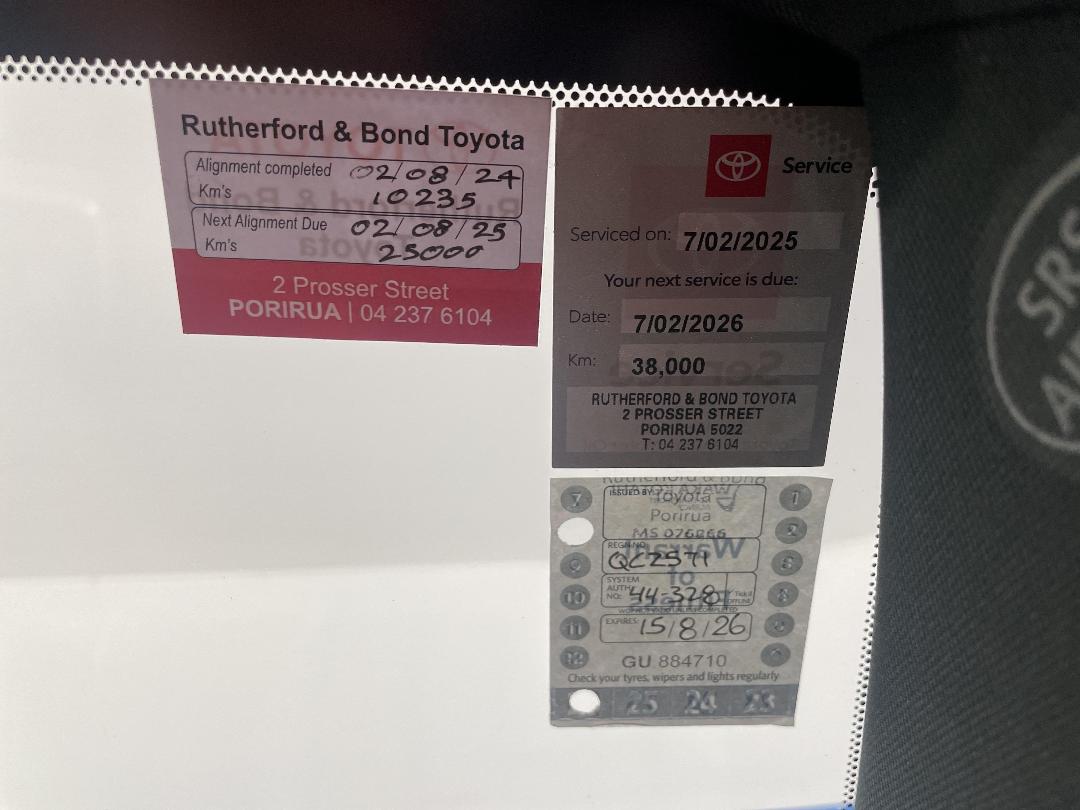 Photo '34' of Toyota Rav4 Photo '34' of Toyota Rav4