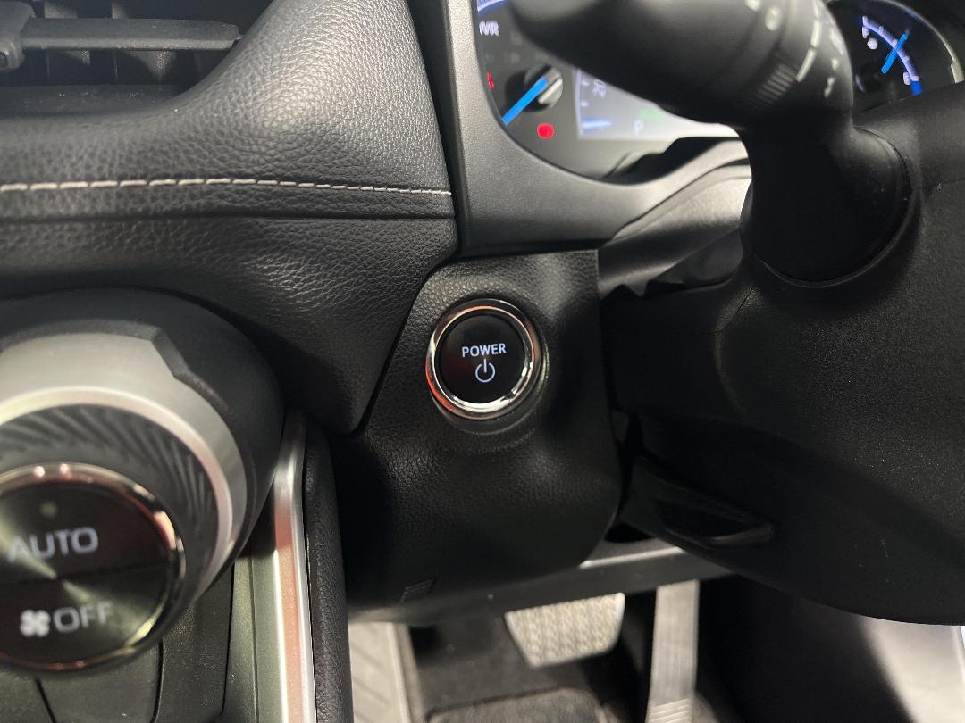 Photo '28' of Toyota Rav4 Photo '28' of Toyota Rav4