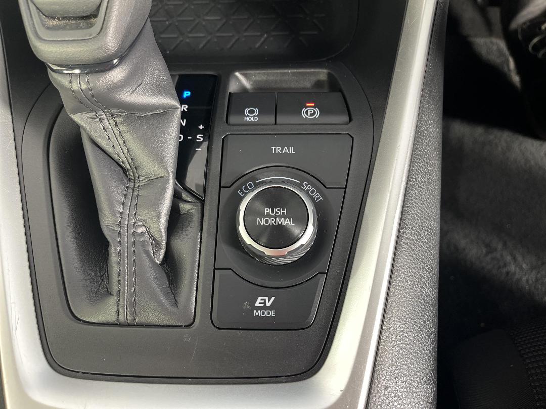 Photo '29' of Toyota Rav4 Photo '29' of Toyota Rav4