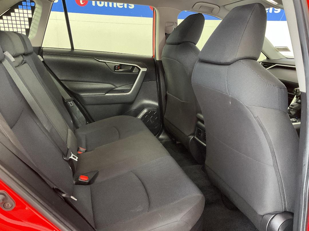 Photo '20' of Toyota Rav4