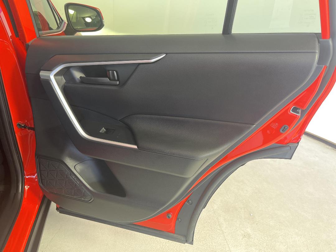 Photo '19' of Toyota Rav4