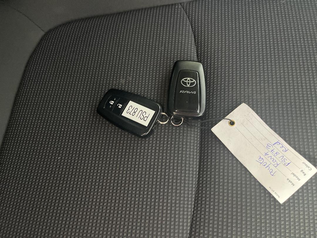 Photo '22' of Toyota Rav4