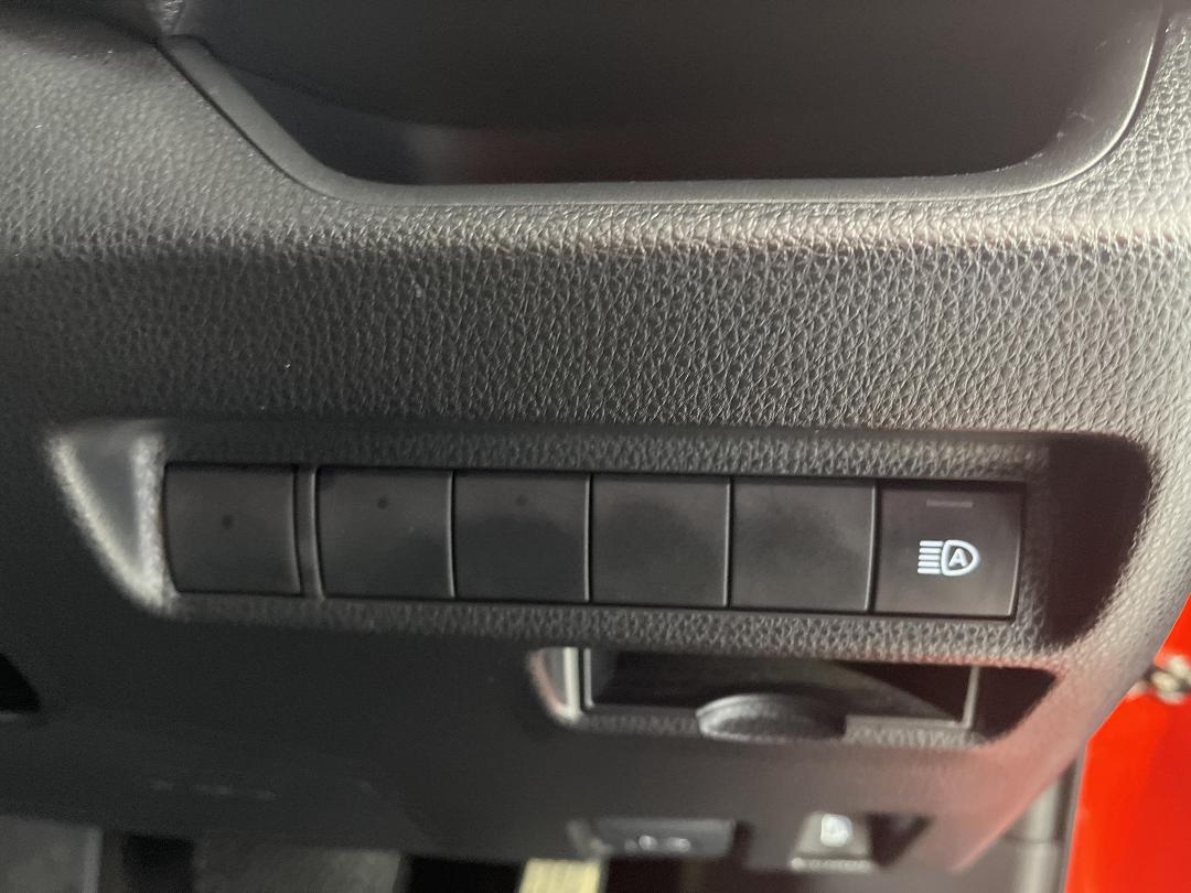 Photo '24' of Toyota Rav4