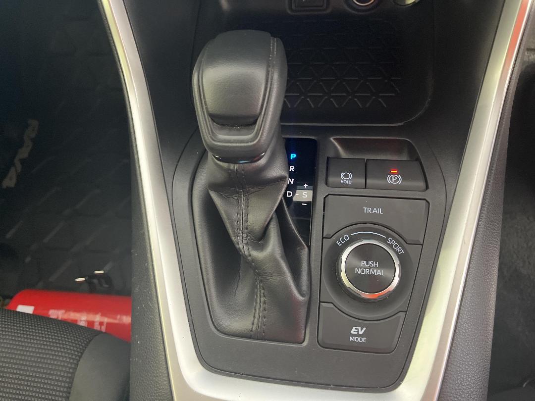 Photo '29' of Toyota Rav4