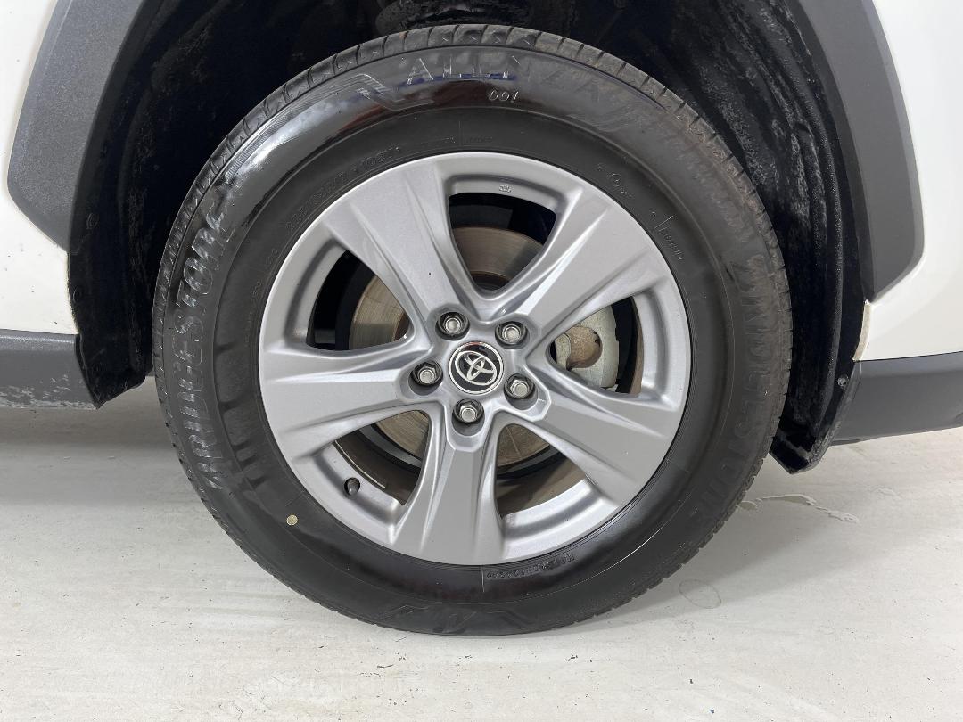 Photo '9' of Toyota Rav4