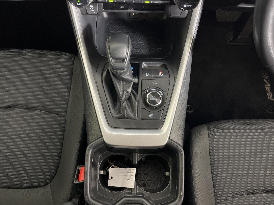 Photo '23' of Toyota Rav4