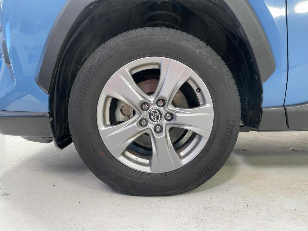 Photo '10' of Toyota Rav4 Photo '10' of Toyota Rav4