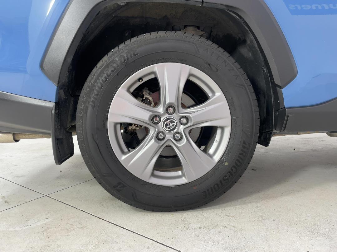 Photo '12' of Toyota Rav4 Photo '12' of Toyota Rav4