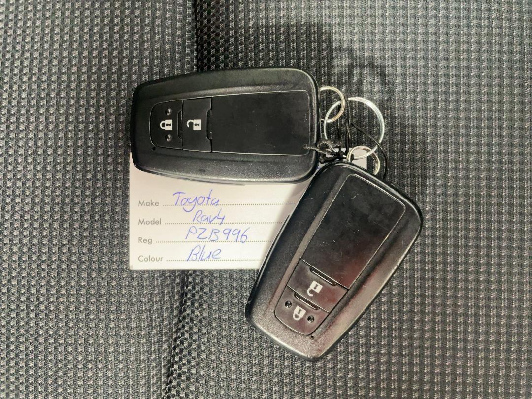 Photo '22' of Toyota Rav4 Photo '22' of Toyota Rav4