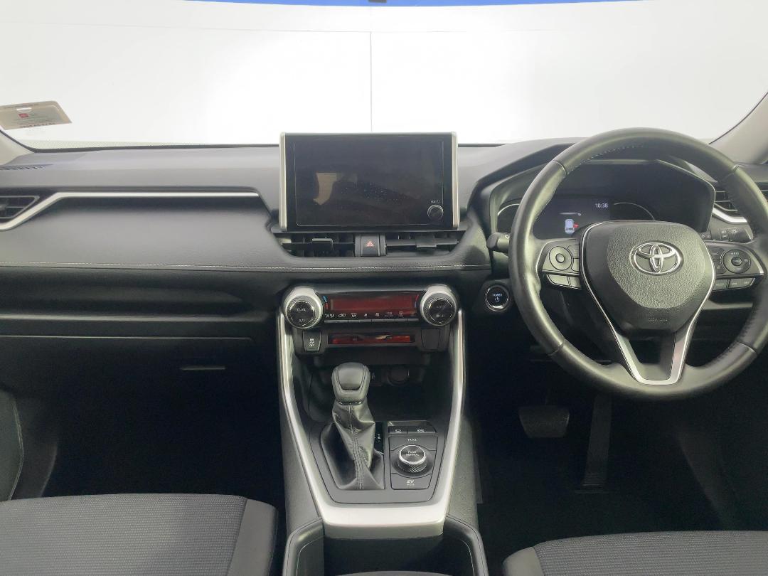 Photo '17' of Toyota Rav4 Photo '17' of Toyota Rav4