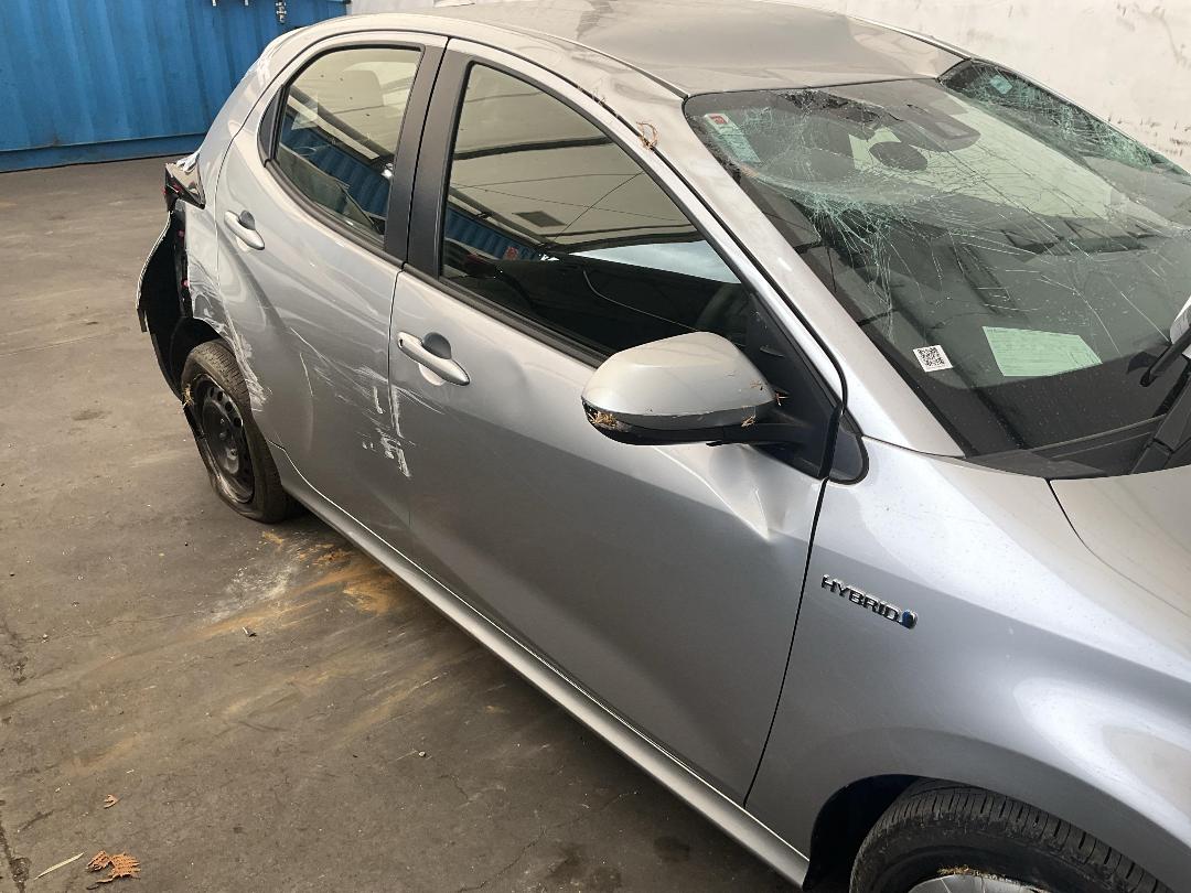 Photo '3' of Toyota Yaris GX