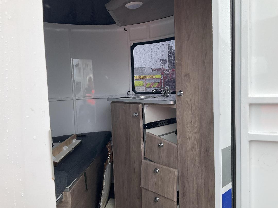 Photo '30' of Trailer Elite Float 9470 Horse Float - Tandem