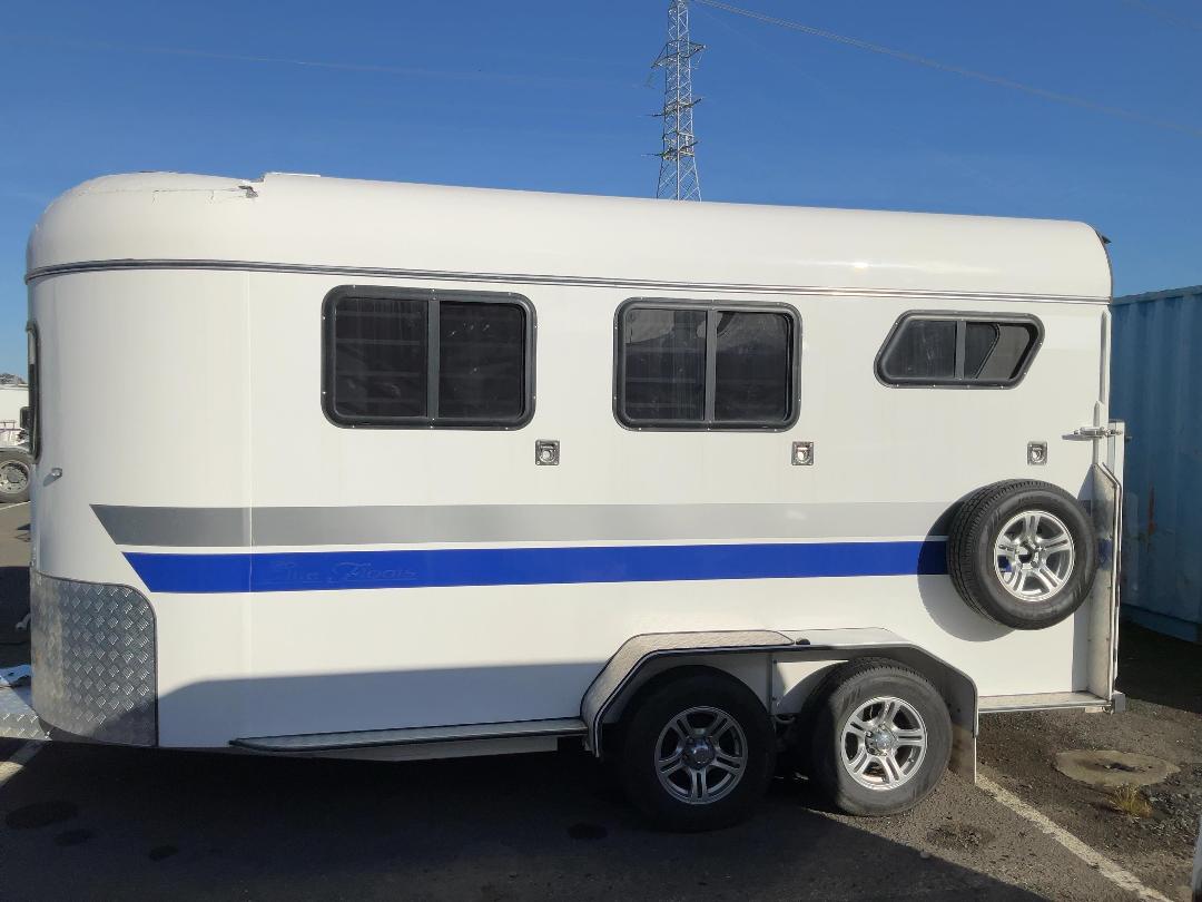 Photo '3' of Trailer Elite Float 9470 Horse Float - Tandem