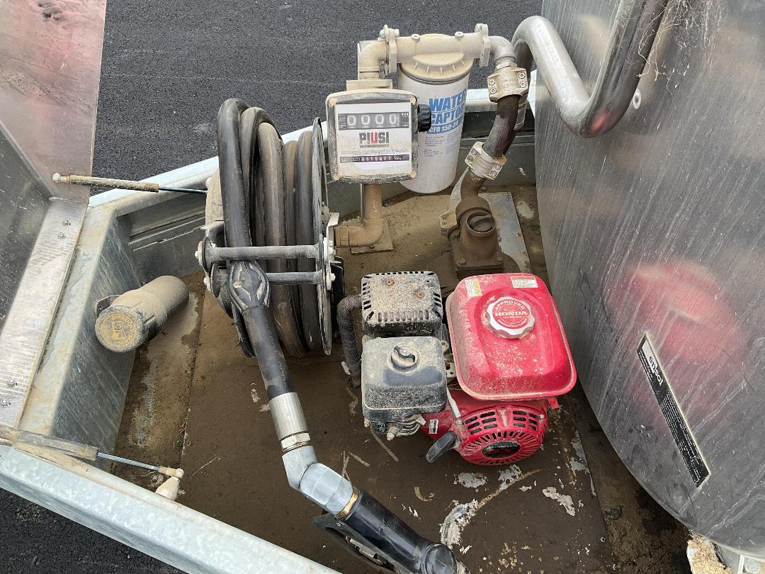 Photo '6' of TRAILER ENSOL TANKER Tanker - Tandem Photo '6' of TRAILER ENSOL TANKER Tanker - Tandem