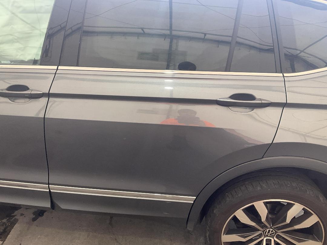 Photo '12' of Volkswagen Tiguan Allspace R-Line AWD