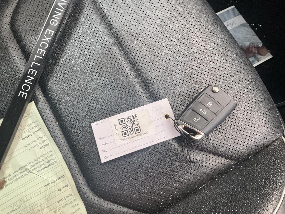 Photo '20' of Volkswagen Tiguan Allspace R-Line AWD