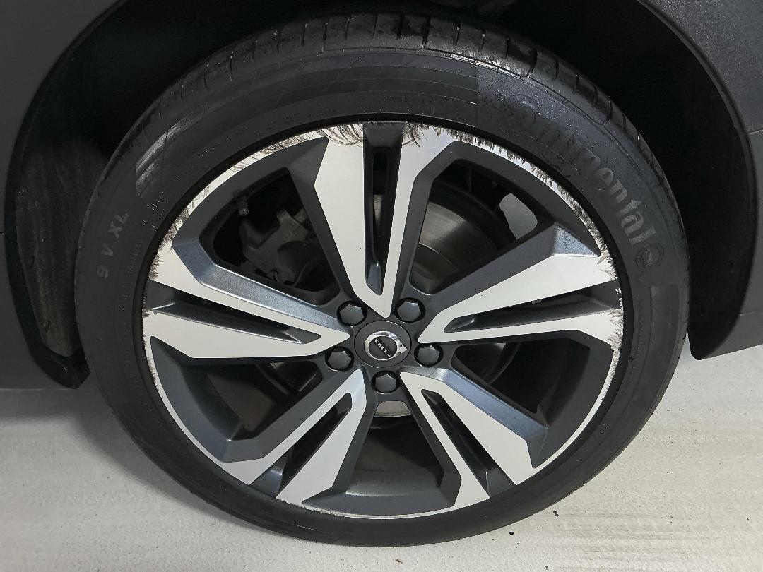 Photo '11' of Volvo V60 Cross Country Photo '11' of Volvo V60 Cross Country