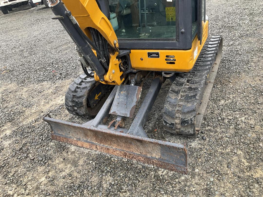 Photo '10' of XCMG YZ27EXA-GJ Excavator