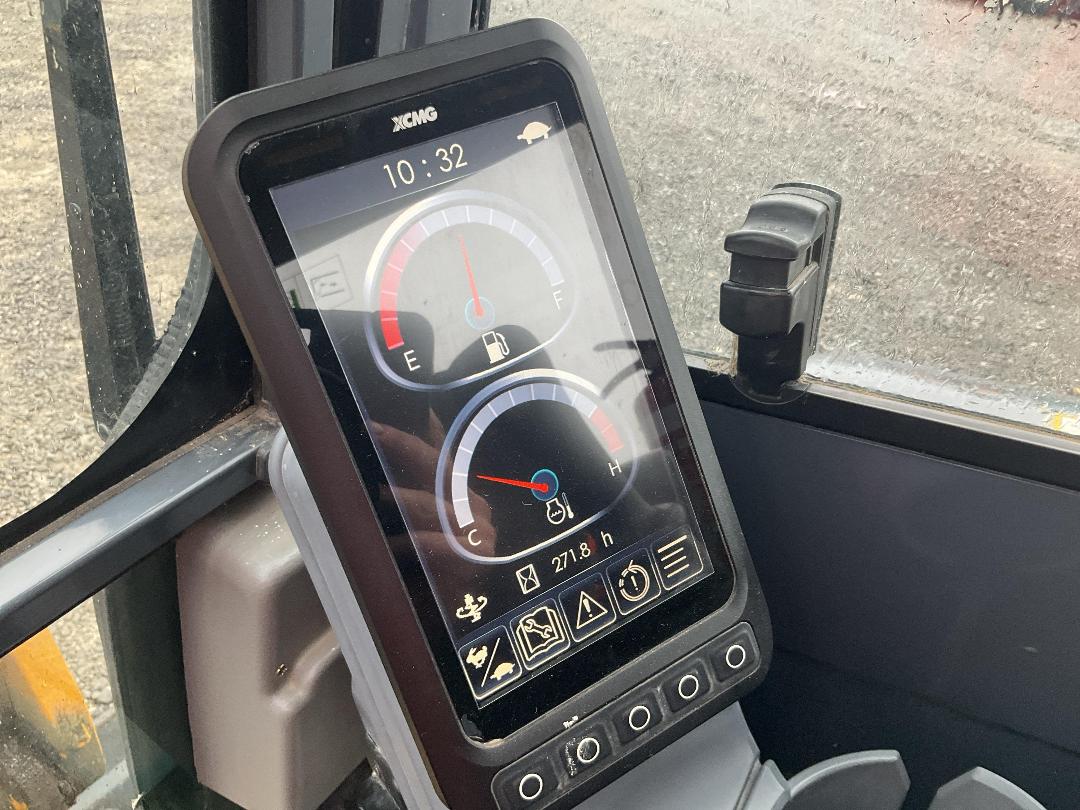 Photo '15' of XCMG YZ27EXA-GJ Excavator