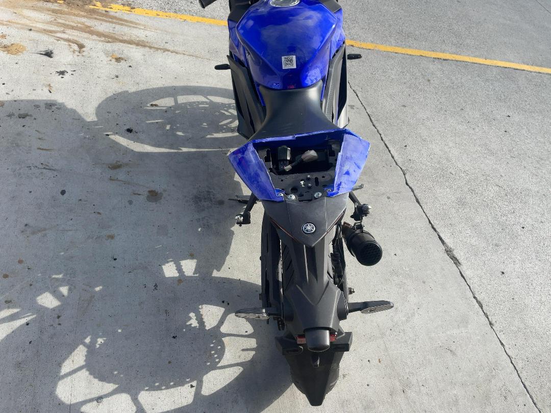 Photo '12' of Yamaha YZF-R3A N Photo '12' of Yamaha YZF-R3A N