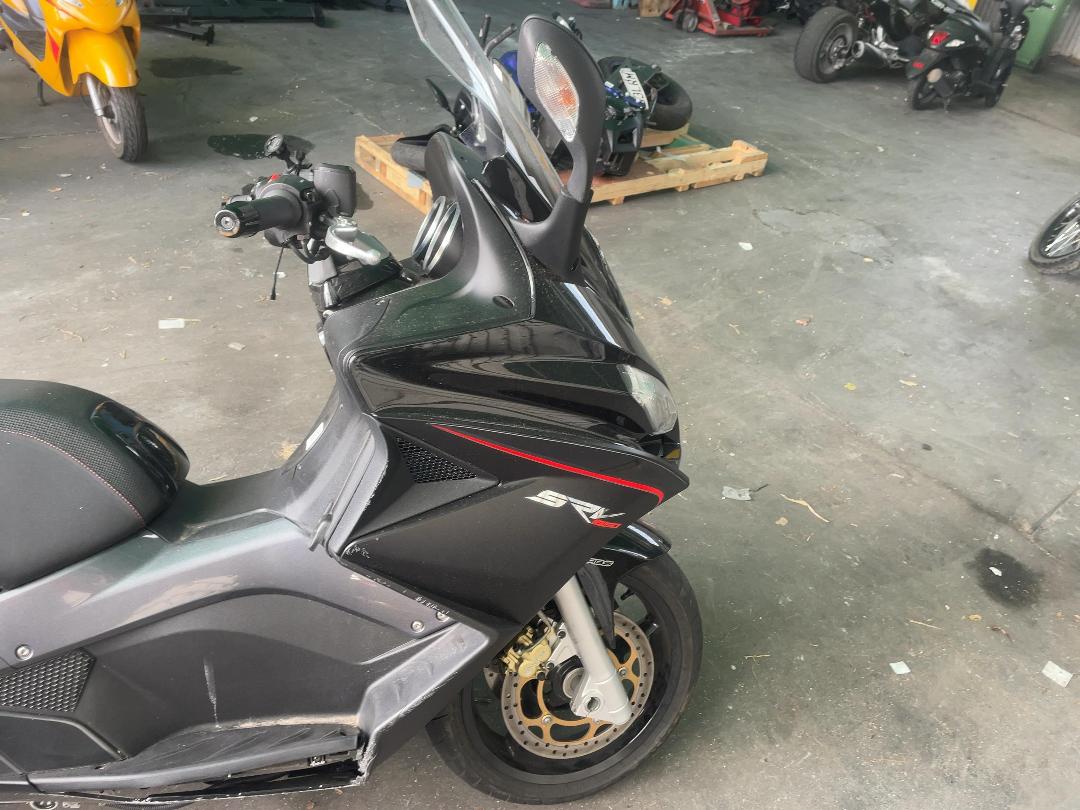 Photo '13' of Aprilia SRV 850 ABS